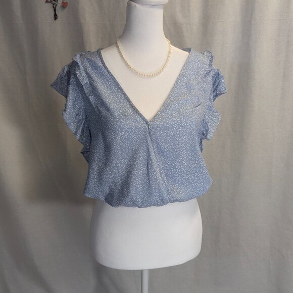 Ivy + Main Size Medium Crop Top Baby Blue - Picture 11 of 12